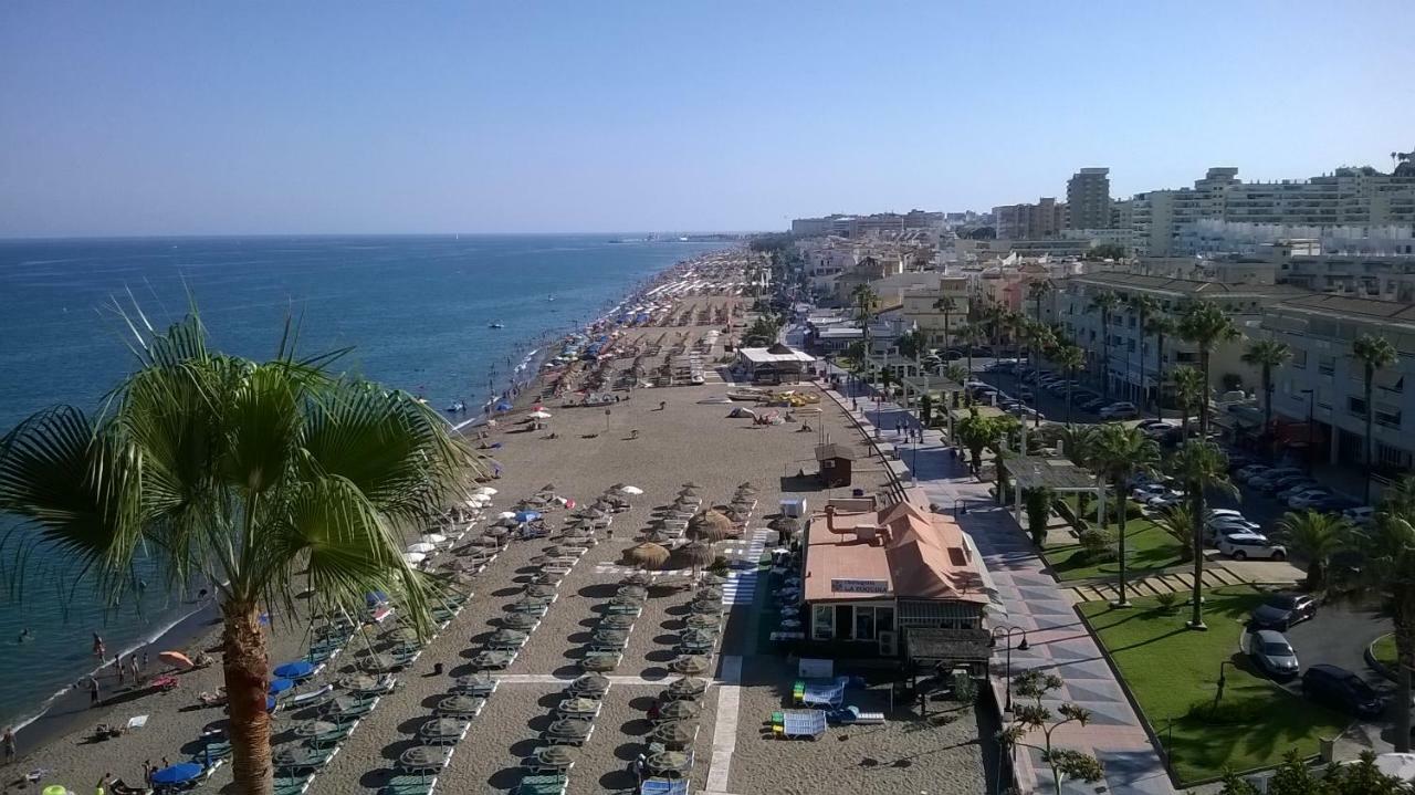 Sea Front Studio With Spacious Balcony Santa Clara Torremolinos Kültér fotó