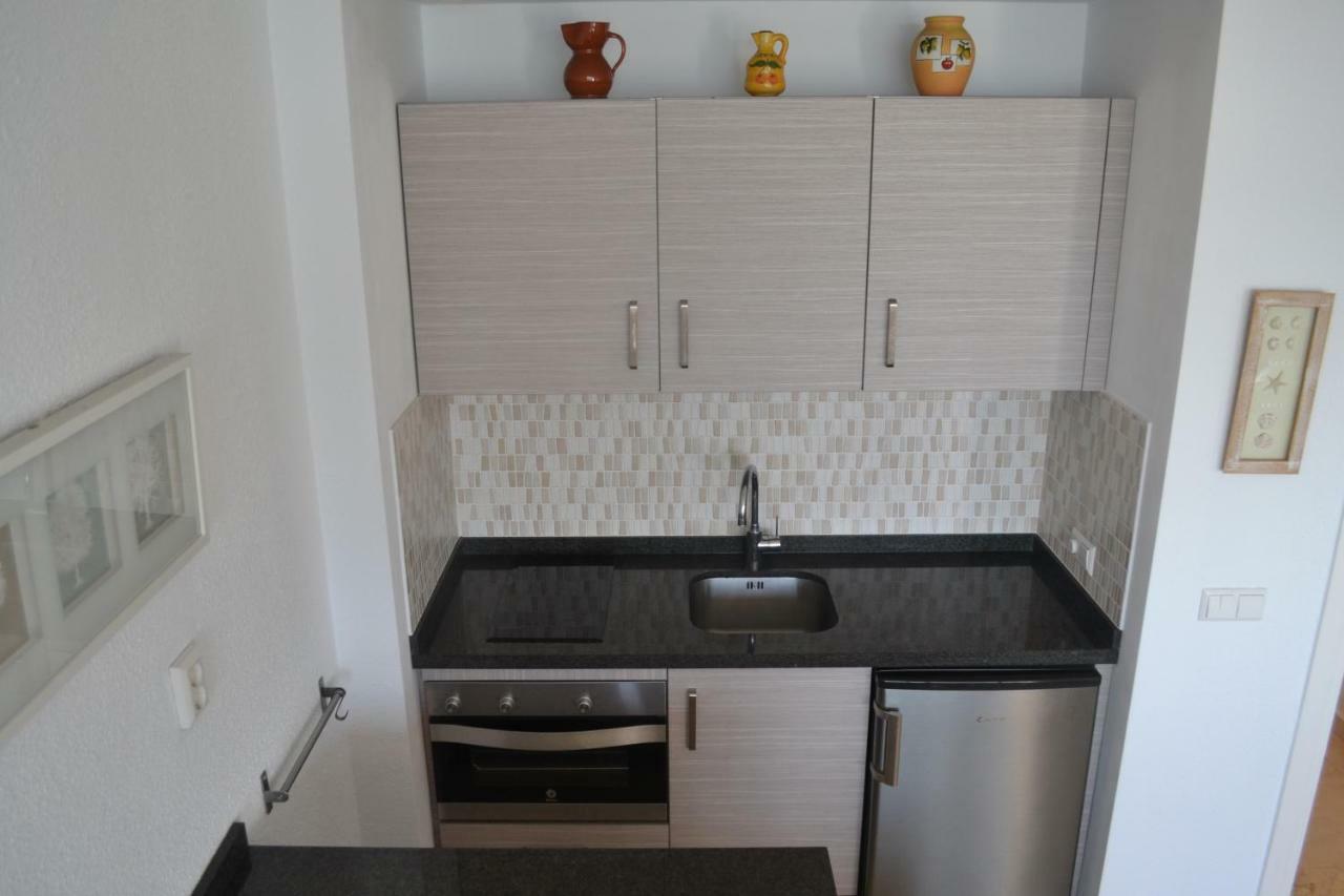 Sea Front Studio With Spacious Balcony Santa Clara Torremolinos Kültér fotó