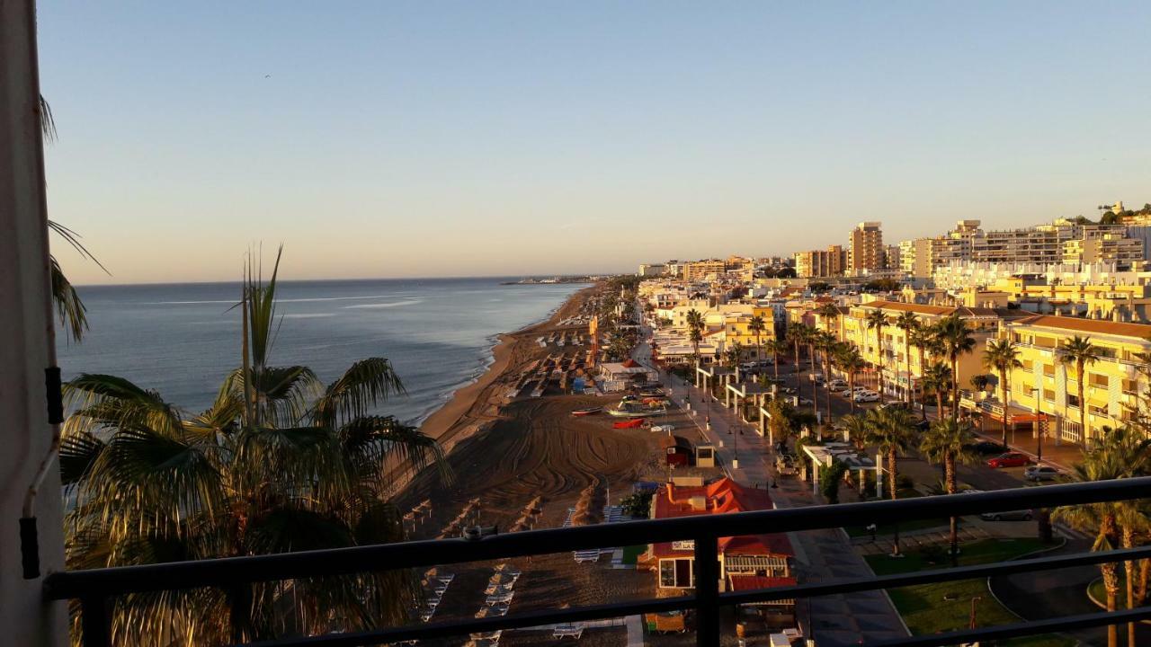 Sea Front Studio With Spacious Balcony Santa Clara Torremolinos Kültér fotó