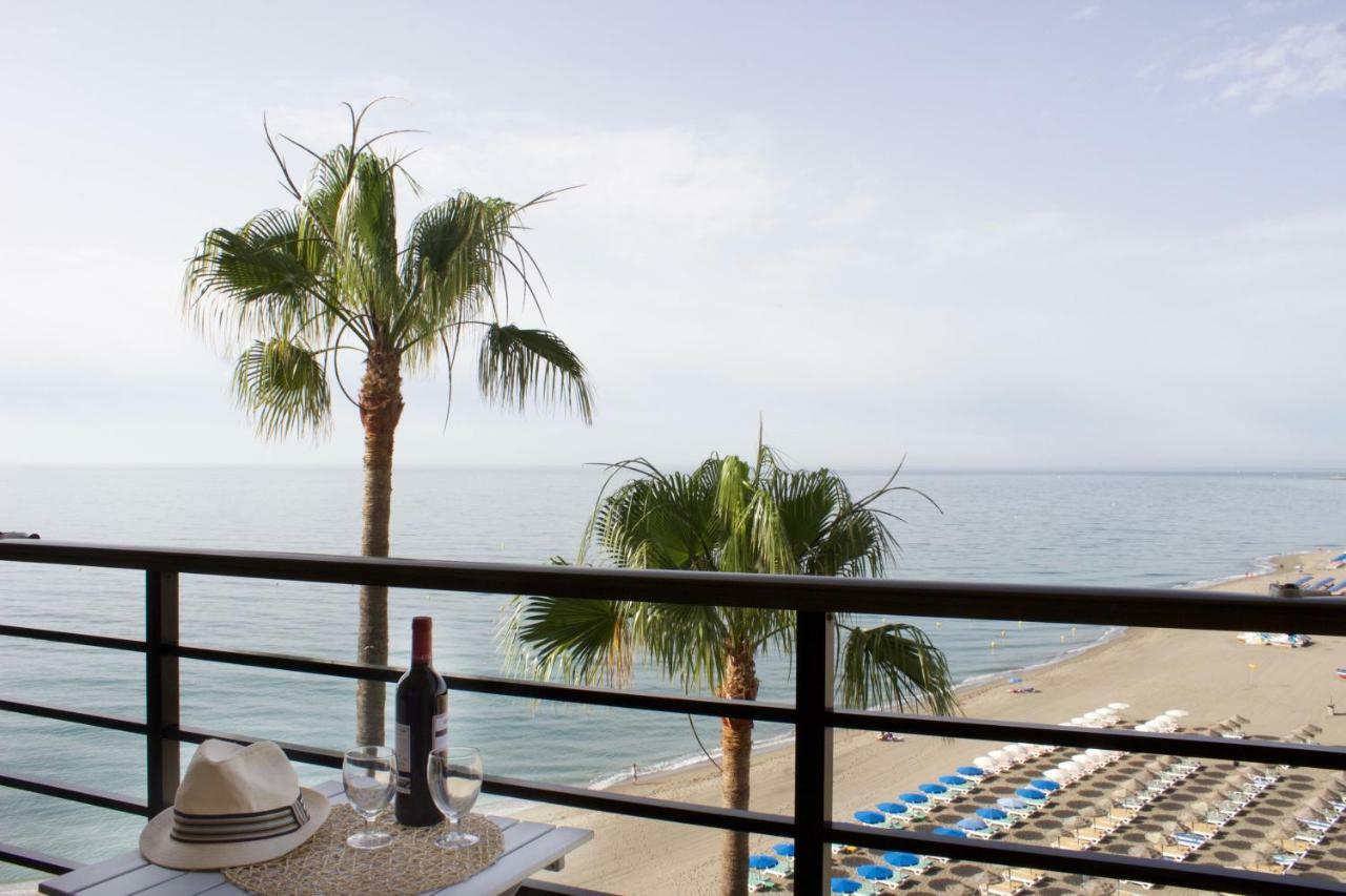 Sea Front Studio With Spacious Balcony Santa Clara Torremolinos Kültér fotó