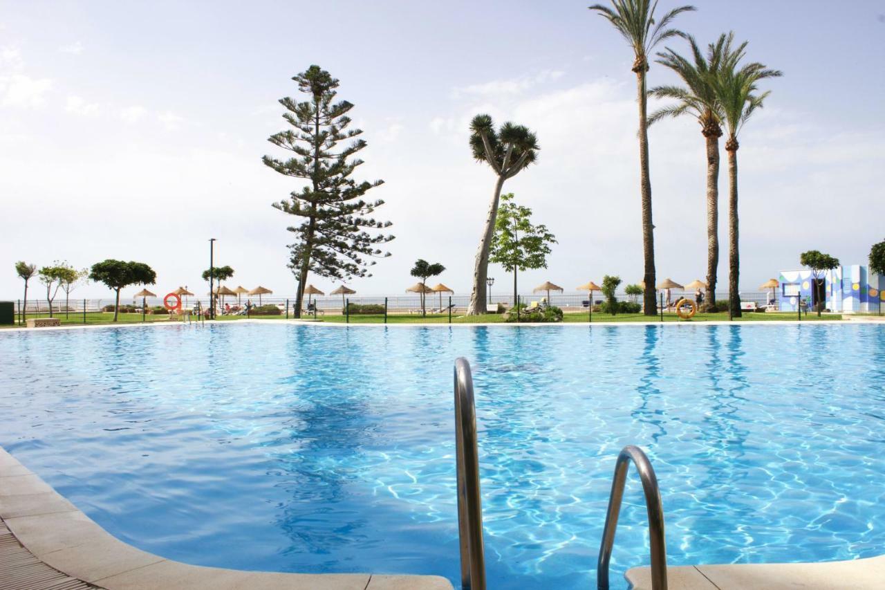 Sea Front Studio With Spacious Balcony Santa Clara Torremolinos Kültér fotó